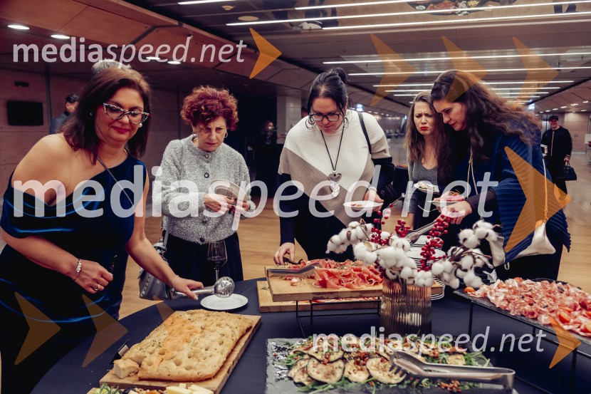 Netopir, premiera operete v koprodukciji SNG Opera in balet Ljubljana in Cankarjevega doma