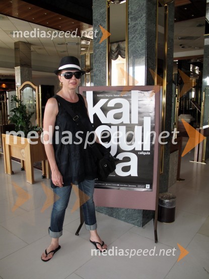 Livija Pandur, dramaturginjaKaligula, gledališka predstava