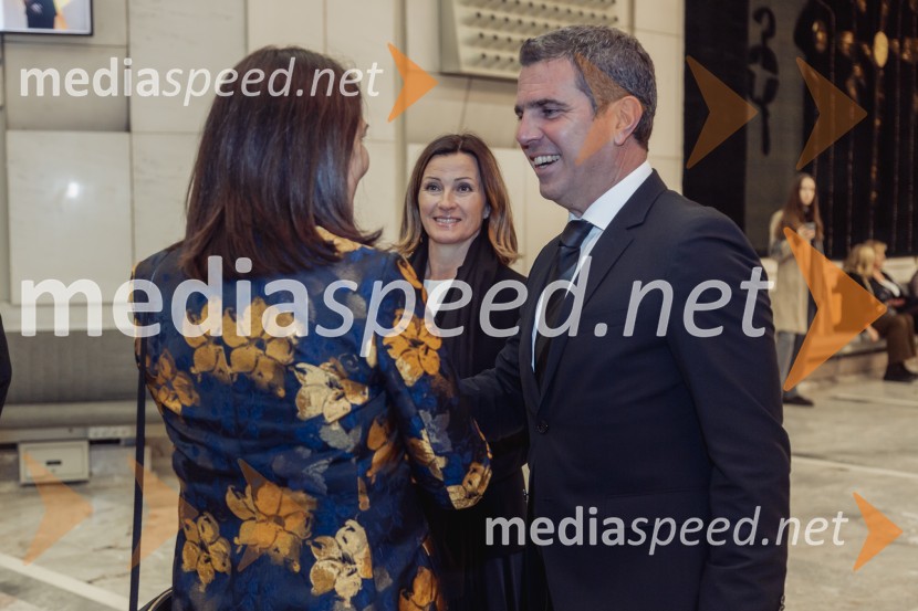 Netopir, premiera operete v koprodukciji SNG Opera in balet Ljubljana in Cankarjevega doma