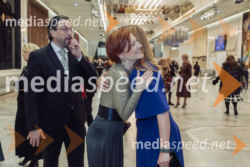  Marko  Hribernik, direktor SNG Opera in balet Ljubljana; dr. Asta Vrečko, ministrica za kulturoNetopir, premiera operete v koprodukciji SNG Opera in balet Ljubljana in Cankarjevega doma