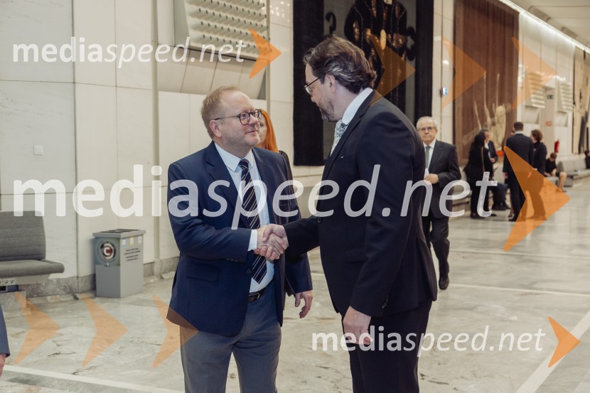 Netopir, premiera operete v koprodukciji SNG Opera in balet Ljubljana in Cankarjevega doma