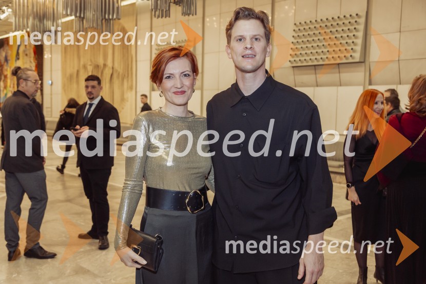 dr. Asta Vrečko, ministrica za kulturo;  Lukas Zuschlag, baletnik, koreografNetopir, premiera operete v koprodukciji SNG Opera in balet Ljubljana in Cankarjevega doma