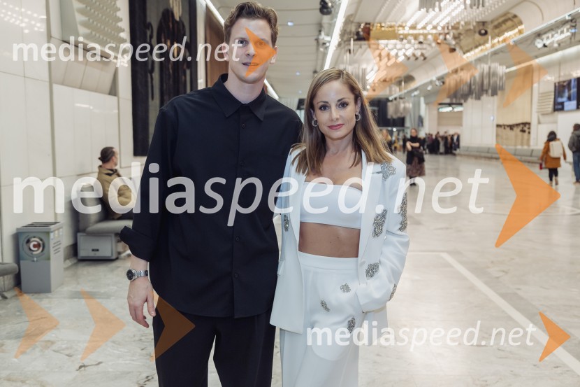  Lukas Zuschlag, baletnik, koreograf;  Ana Klašnja, balerinaNetopir, premiera operete v koprodukciji SNG Opera in balet Ljubljana in Cankarjevega doma