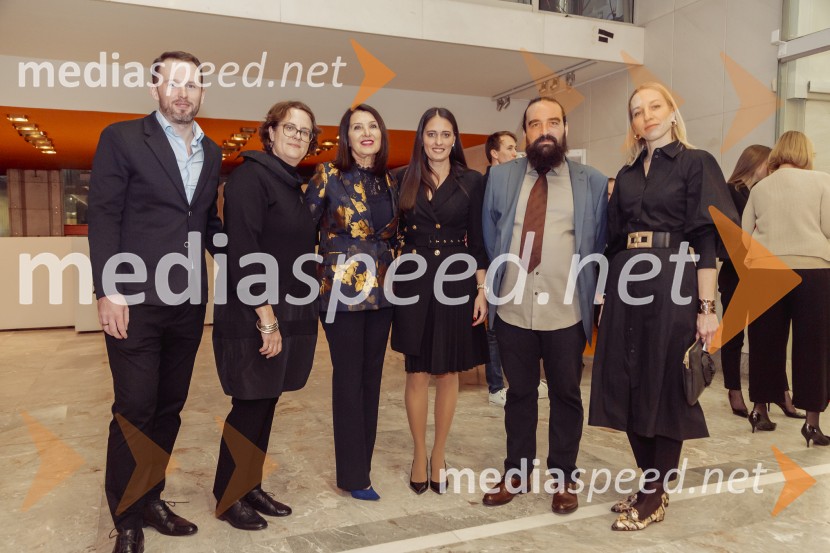  ... ;  ... ; mag. Breda Pečovnik, direktorica kongresno komercialne dejavnosti Cankarjev dom;  ... ;   Jure Novak, generalni direktor, Cankarjev dom;  ... Netopir, premiera operete v koprodukciji SNG Opera in balet Ljubljana in Cankarjevega doma