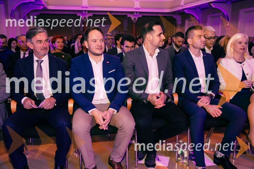 Franjo Bobinac je prejemnik priznanja za življenjsko delo na področju managementa 2024