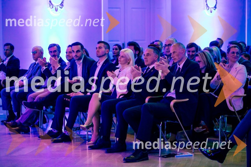 Franjo Bobinac je prejemnik priznanja za življenjsko delo na področju managementa 2024