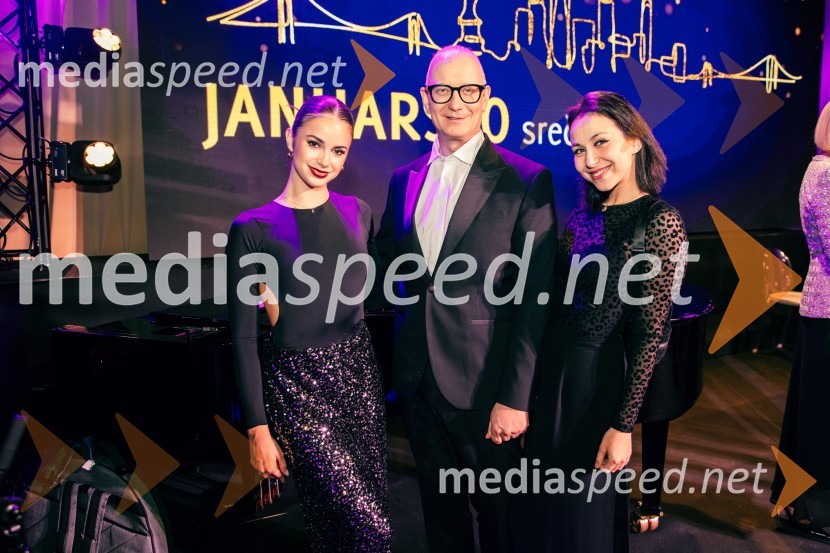  Liana Mali, plesalka;  Uroš Smolej, igralec;  Astrid Kljun, pevkaFranjo Bobinac je prejemnik priznanja za življenjsko delo na področju managementa 2024