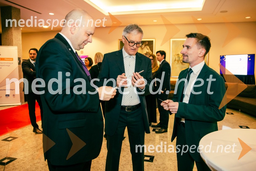 Franjo Bobinac je prejemnik priznanja za življenjsko delo na področju managementa 2024