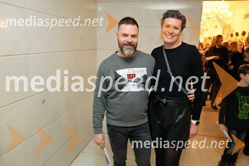 Siddharta z ekskluzivnim koncertom Razelektreno