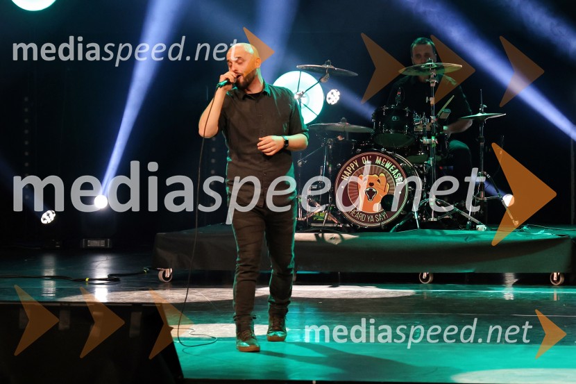  Gregor Jančič, pevec skupine Happy Ol´McWeaselDr. Samo Zver je izrekel Bob leta 2024