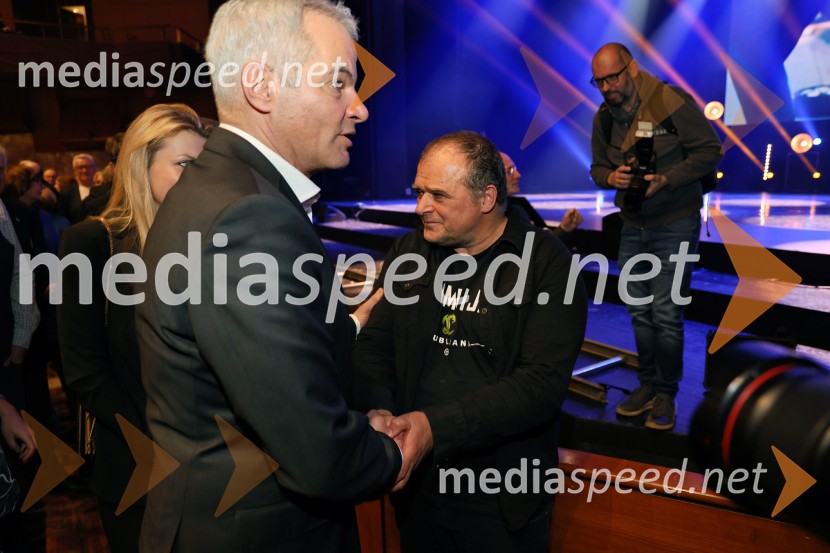  Saša Arsenovič, župan občine Maribor, podjetnik; dr. Samo Zver, zdravnikDr. Samo Zver je izrekel Bob leta 2024