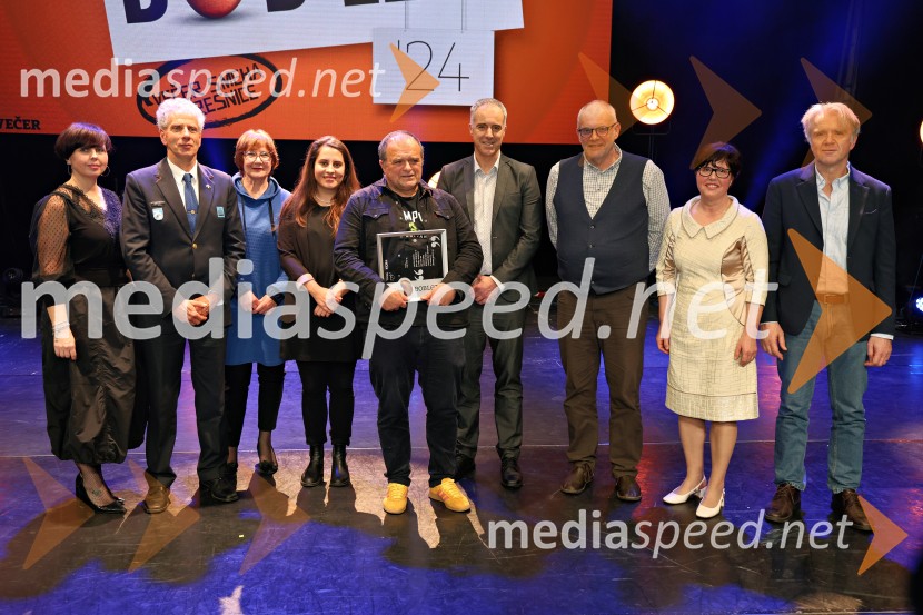  Klara  Napast, učiteljica;  Sandi Curk, poveljnik regijskega štaba civilne zaščite za Notranjsko;  Karla  Zajc Berzelak, profesorica; dr. Ana  Svetel, antropologinja; dr. Samo Zver, zdravnik;  Milan  Hosta, športni filozof; dr. Boris Kolar, biolog in pisatelj;  Marjana  Kogelnik, kmetica leta;  Brane  Završan, igralecDr. Samo Zver je izrekel Bob leta 2024