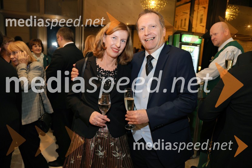  Darja Zemljič, novinarka, Kmečki glas;  Marko Leljak, fotografDr. Samo Zver je izrekel Bob leta 2024