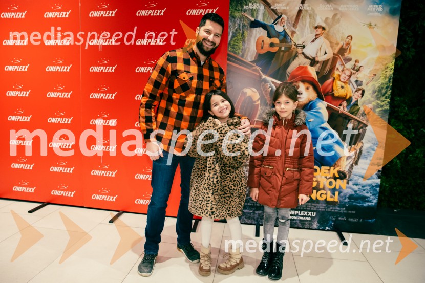  Uroš Bitenc, moderator, vplivnež;  Ula Sijaj Bitenc;  ... Medvedek Paddington v džungli, premiera v Cineplexx Ljubljana