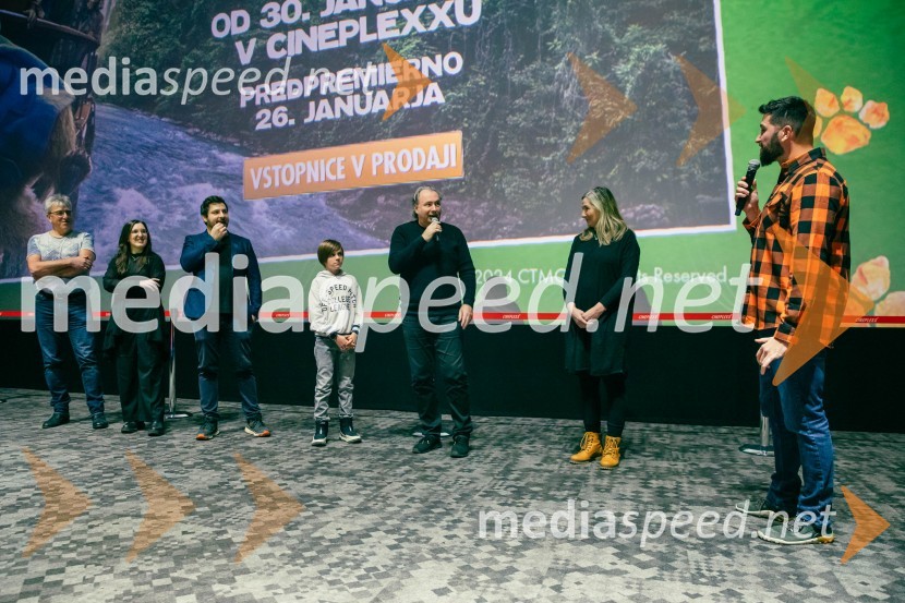  Vojko Sfiligoj, skladatelj;  ... ;  Marko Kvar;  Patrik Novak;  Marjan Bunič, pevec, voditelj, Radio Ognjišče;  ... ;  Uroš BitecMedvedek Paddington v džungli, premiera v Cineplexx Ljubljana