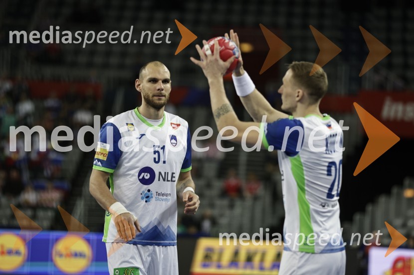  Borut Mačkovšek, rokometaš;  Tilen Kodrin, rokometašSlovenski rokometaši po dramatični tekmi z Egiptom izpadli iz boja za četrtfinale