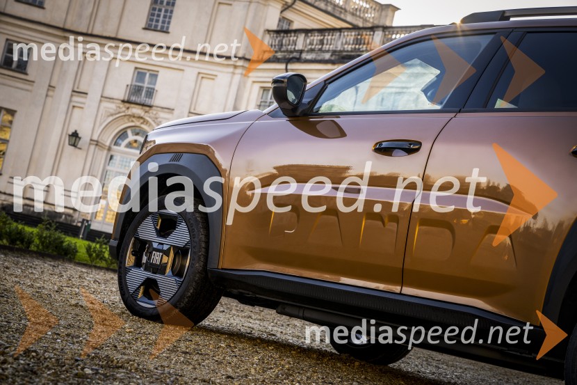 Fiat Grande Panda se podaja na globalno pot s prevzemom vodilnega mesta segmenta B v Ervropi