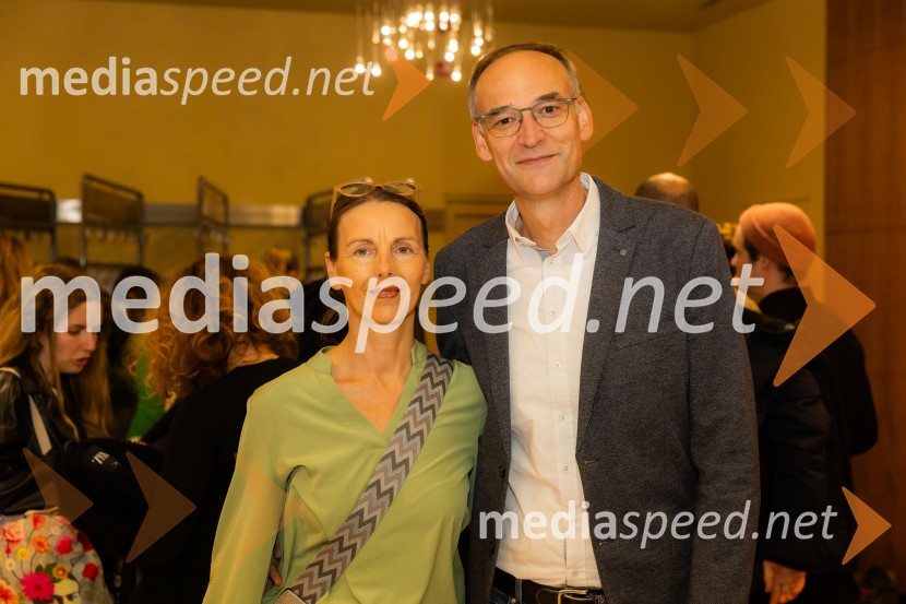  Mojca Salkič;  Aleksander Salkič, Pošta SlovenijeFestival Ruta, otvoritev festivala