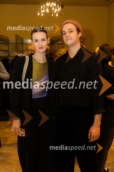  Lucija Harum, igralka, pevka;  Martin Vogrin, glasbenikFestival Ruta, otvoritev festivala