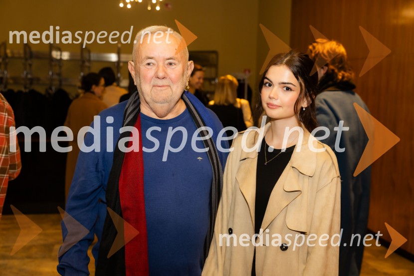  Aco Šunjič, nekdanji direktor Lutkovnega gledališča;  ... Festival Ruta, otvoritev festivala