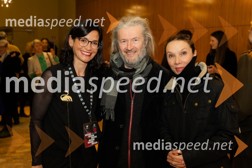  Simona  Belle, služba za stike z javnostmi MGL;  ... ;  ... Festival Ruta, otvoritev festivala