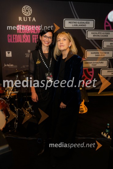  Simona  Belle, služba za stike z javnostmi MGL;  Barbara Hieng Samobor, direktorica in umetniška vodja MGLFestival Ruta, otvoritev festivala