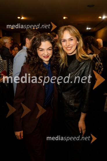  Diana  Kolenc, igralka;  Melani Mekicar, radijska in televizijska voditeljicaFestival Ruta, otvoritev festivala