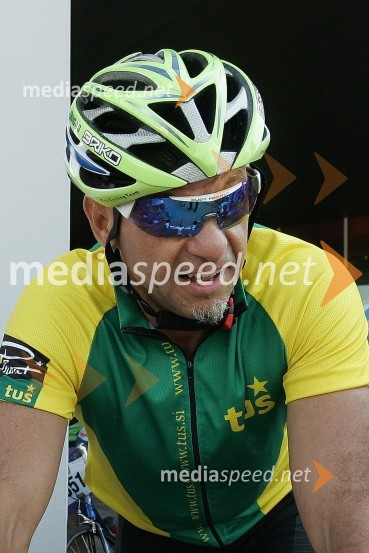 Mirko Tuš, slovenski podjetnik in najbogatejši Slovenec po lestvici revije ManagerMirko Tuš, podjetnik in najbogatejši Slovenec po lestvici, objavljeni v reviji Manager