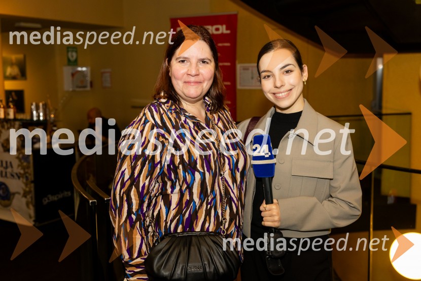  Teja Pelko, novinarka;   Anastasija Jović , novinarka, POP TVFestival Ruta, otvoritev festivala