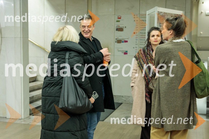   Igor  Samobor, igralec;  ... Igralec, premiera gledališke predstave v Cankarjevem domu