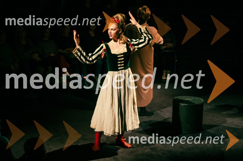  Klara Kuk, igralkaIgralec, premiera gledališke predstave v Cankarjevem domu