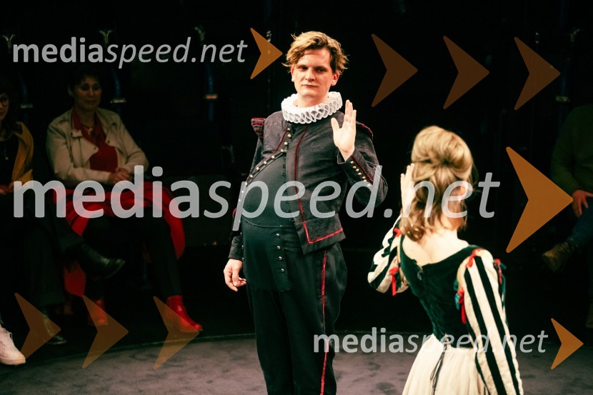  Matevž Sluga, igralec;  Klara Kuk, igralkaIgralec, premiera gledališke predstave v Cankarjevem domu