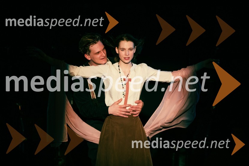  Matevž Sluga, igralec;  Klara Kuk, igralkaIgralec, premiera gledališke predstave v Cankarjevem domu