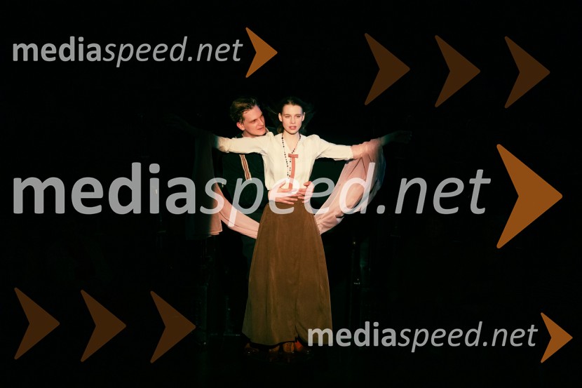  Matevž Sluga, igralec;  Klara Kuk, igralkaIgralec, premiera gledališke predstave v Cankarjevem domu