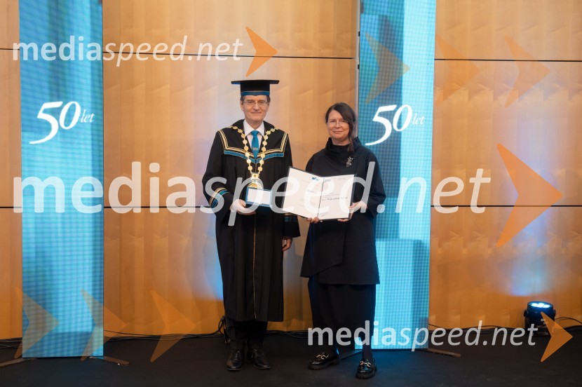 prof. dr. Zdravko Kačič, rektor Univerze v Mariboru; doc. dr. Tanja Lešnik Štuhec, Fakulteta za turizemRektorjev dan Univerze v Mariboru 2025