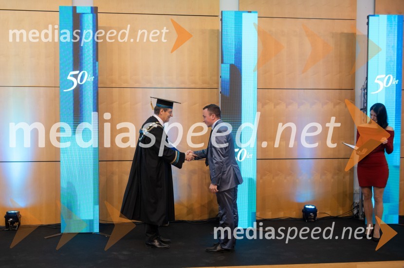 prof. dr. Zdravko Kačič, rektor Univerze v Mariboru;  Jaka Rober, Fakulteta za elektrotehniko, računalništvo in informatikoRektorjev dan Univerze v Mariboru 2025