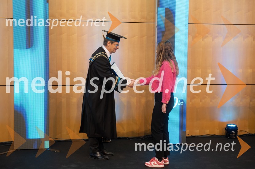 prof. dr. Zdravko Kačič, rektor Univerze v Mariboru;  Špela  Osrajnik, Pedagoška fakultetaRektorjev dan Univerze v Mariboru 2025