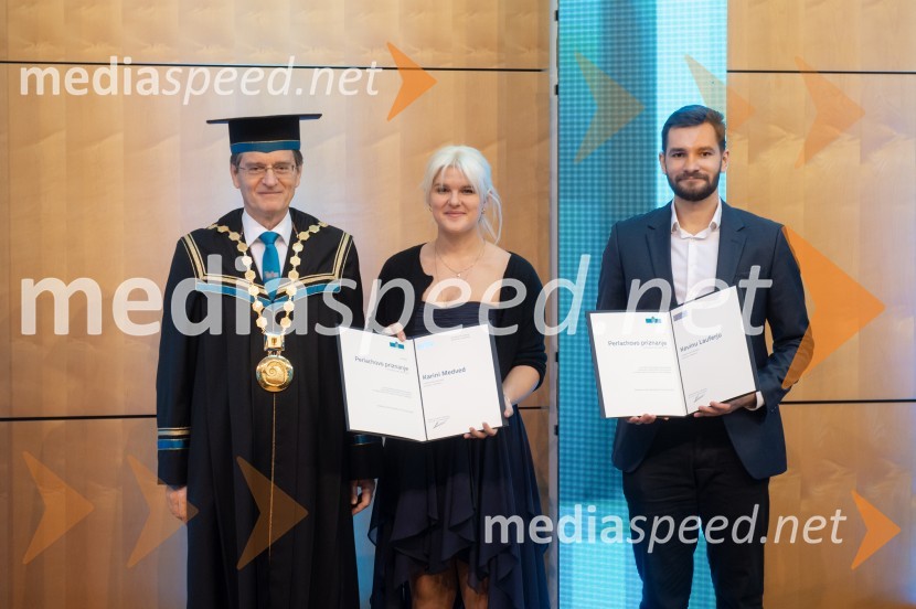 prof. dr. Zdravko Kačič, rektor Univerze v Mariboru;  Karina Medved, Medicinska fakulteta;  Kevin Laufer, Medicinska fakultetaRektorjev dan Univerze v Mariboru 2025