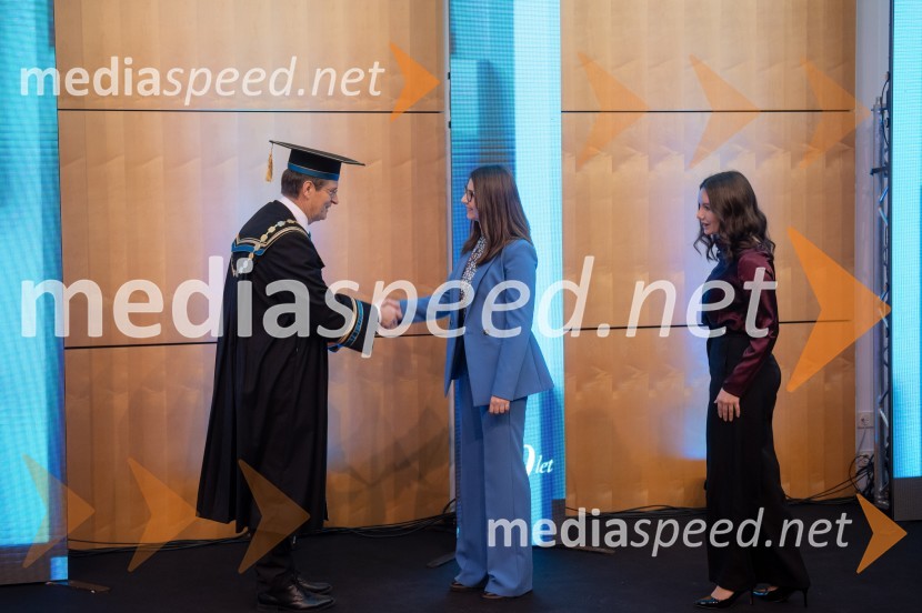 prof. dr. Zdravko Kačič, rektor Univerze v Mariboru;  Patricija Glavica, Pravna fakulteta;  Vita Višič, Pravna fakultetaRektorjev dan Univerze v Mariboru 2025