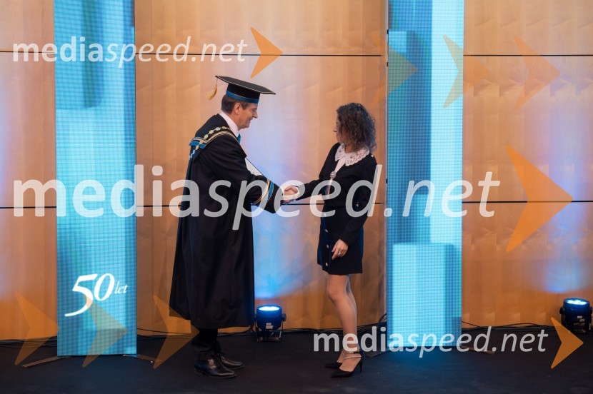 prof. dr. Zdravko Kačič, rektor Univerze v Mariboru; mag. Sanja Kocijan, Ekonomsko-poslovna fakultetaRektorjev dan Univerze v Mariboru 2025