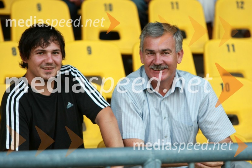 Slavko Visenjak, izvršni direktor proizvodnje Perutnine Ptuj in sinPovratna tekma 3. kroga kvalifikacij za Ligo prvakov: NK Maribor - FC Zürich