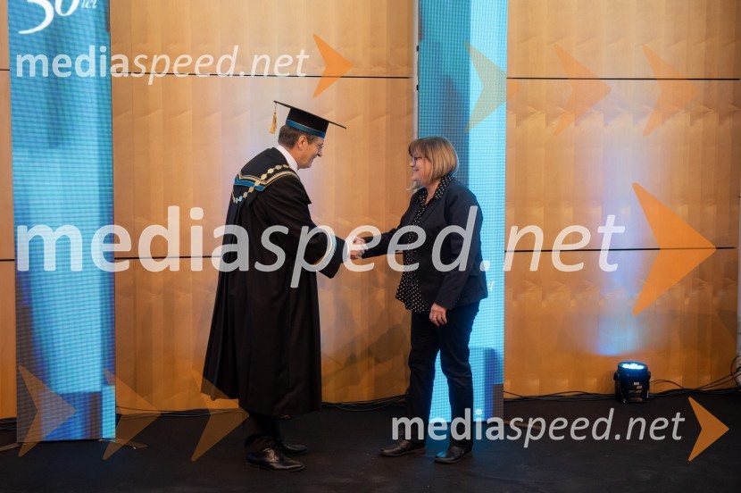 prof. dr. Zdravko Kačič, rektor Univerze v Mariboru; prof. dr. Mojca Škerget, Fakulteta za kemijo in kemijsko tehnologijoRektorjev dan Univerze v Mariboru 2025