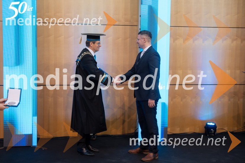 prof. dr. Zdravko Kačič, rektor Univerze v Mariboru; izr. prof. dr. Rok Hacin, Fakulteta za varnostne vedeRektorjev dan Univerze v Mariboru 2025