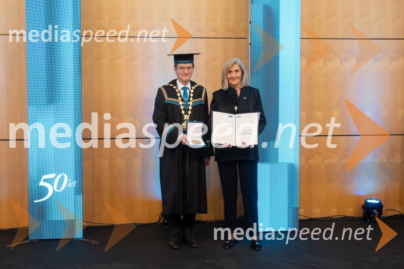 prof. dr. Zdravko Kačič, rektor Univerze v Mariboru; prof. Dr Majda Pajnkihar, Fakulteta za zdravstvene vedeRektorjev dan Univerze v Mariboru 2025