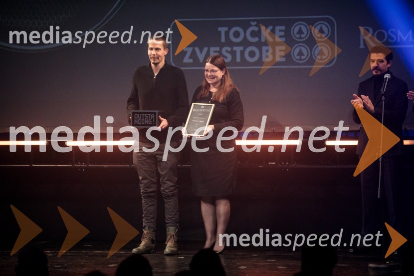  David  Kovačič, generalni direktor, Spar Slovenija;  Lidija Rakuša, direktorica marketinga, Spar SlovenijaOutstanding 2024, presežki v zunanjem oglaševanju, podelitev