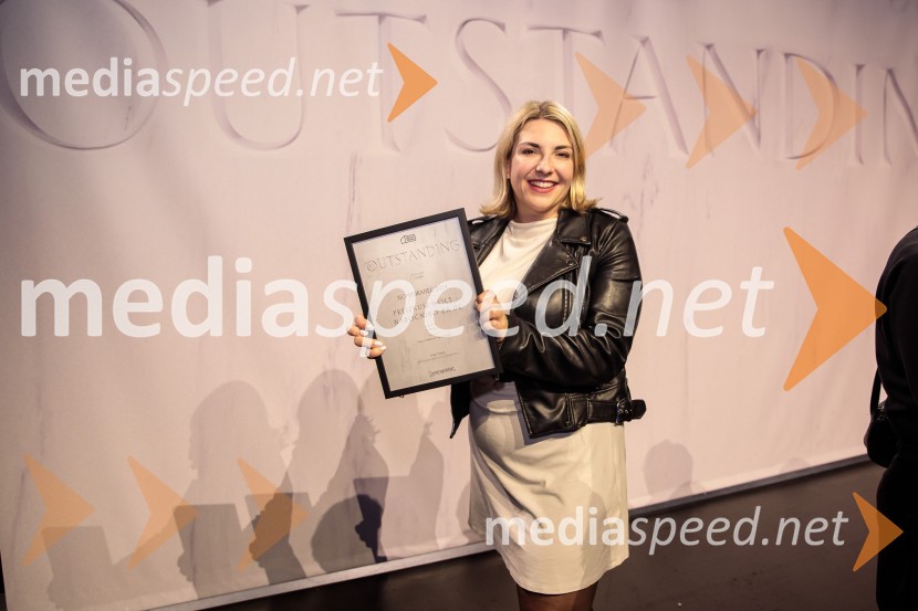  Manca Šalehar, vodja marketinga, WoltOutstanding 2024, presežki v zunanjem oglaševanju, podelitev