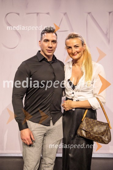  Luka Ravnič;  Janja Horvat RavničOutstanding 2024, presežki v zunanjem oglaševanju, podelitev