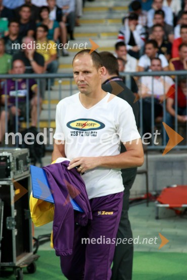 Ante Šimundža, pomočnik trenerja NK Maribor  	 
		 
	Povratna tekma 3. kroga kvalifikacij za Ligo prvakov: NK Maribor - FC Zürich