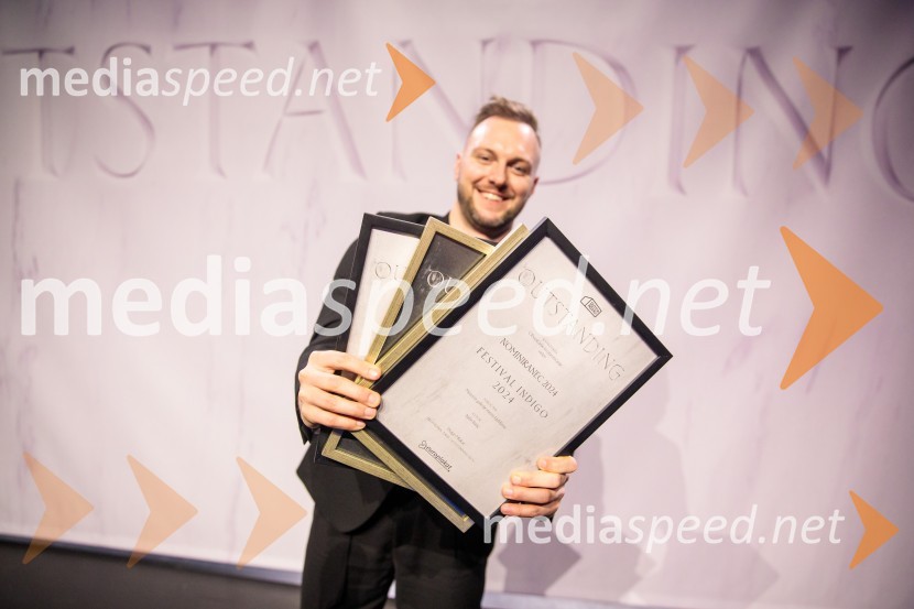  Nejc Kovačič, vodja službe za komuniciranje Muzeja in galerij mesta LjubljaneOutstanding 2024, presežki v zunanjem oglaševanju, podelitev