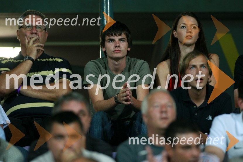 Milan Razdevšek, direktor Zavoda za turizem Maribor, ... in Anja Šrot, manekenkaPovratna tekma 3. kroga kvalifikacij za Ligo prvakov: NK Maribor - FC Zürich